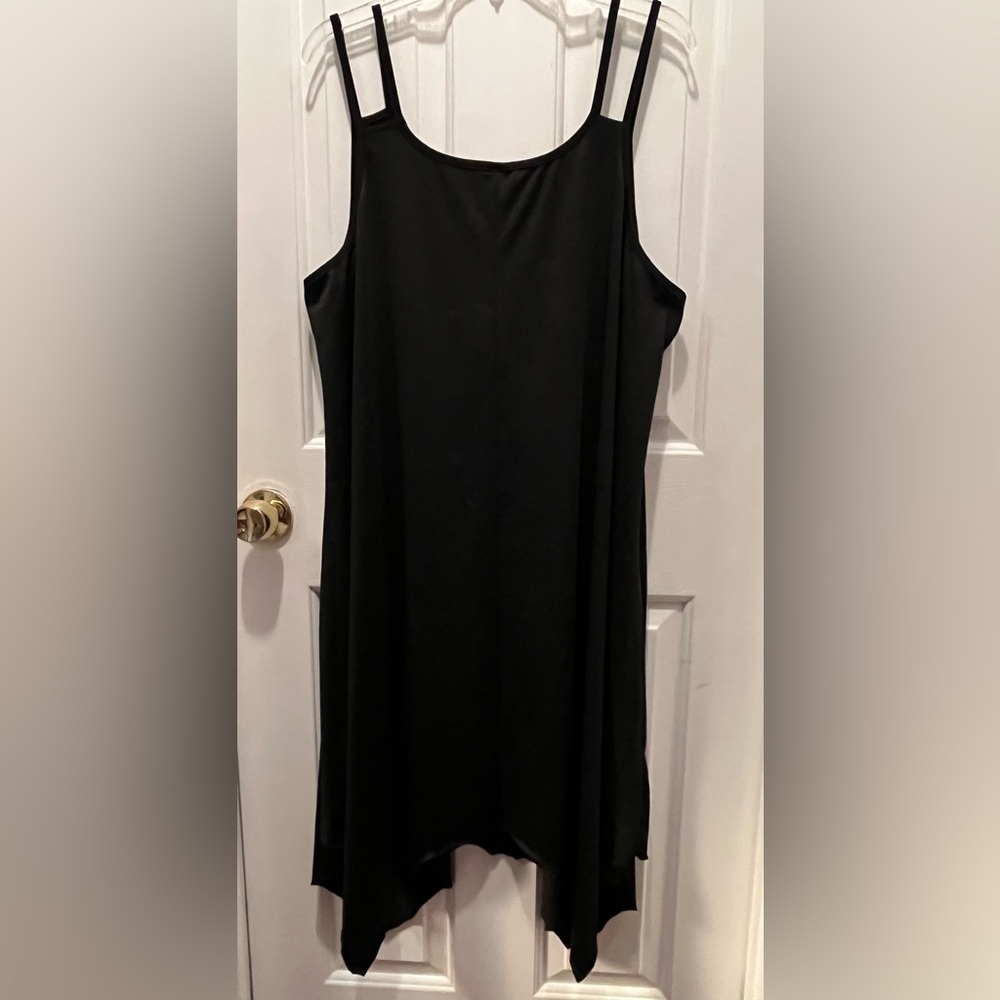 Black Sleeveless Dress